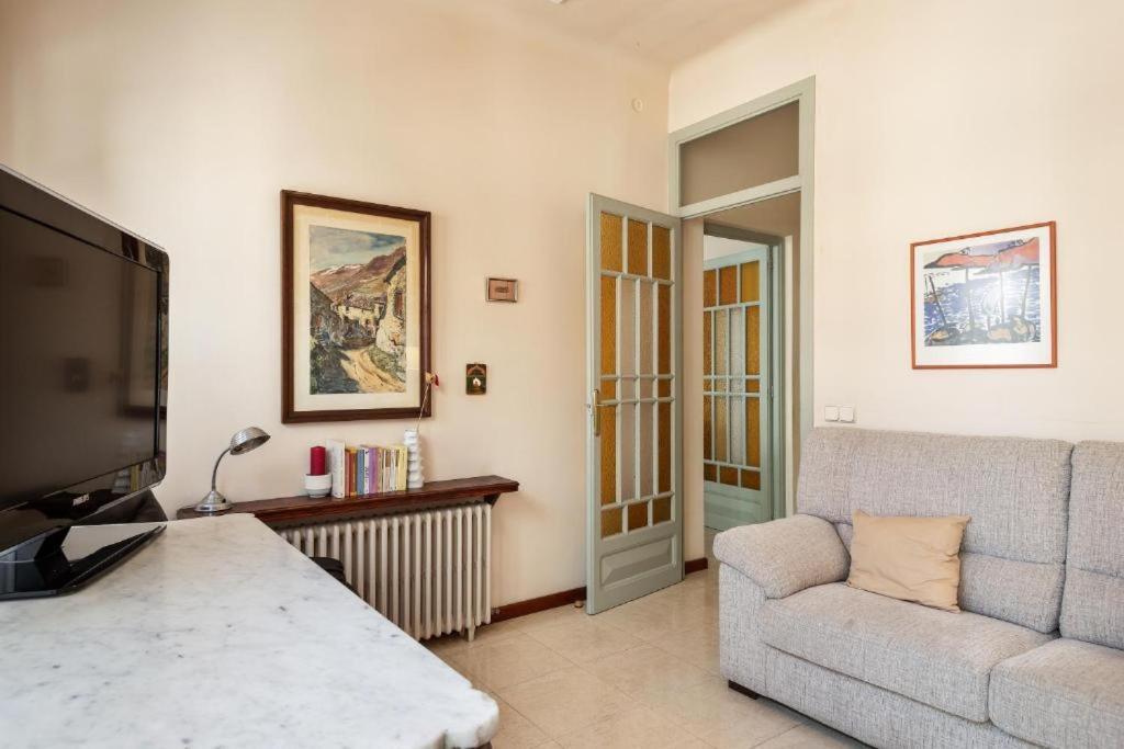 Figueres Old Town Apartment Exteriör bild