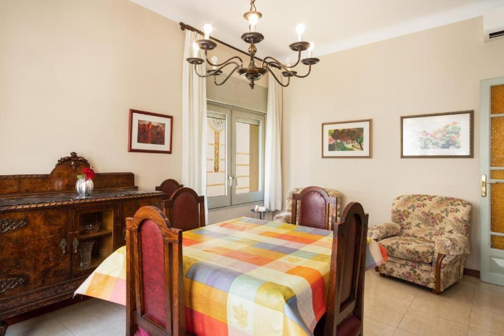 Figueres Old Town Apartment Exteriör bild